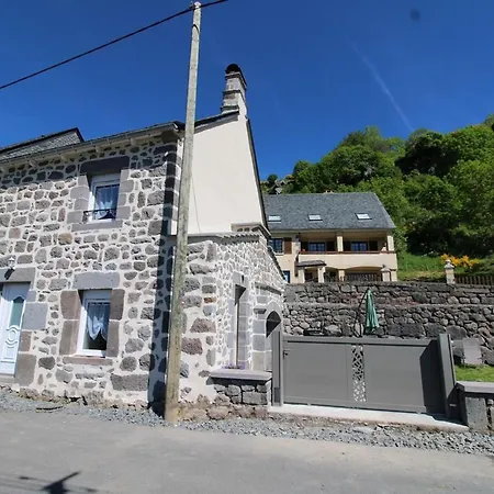 Maison Renovee Proche Super-lioran Avec Parking, Wi-fi Et Jardin - Fr-1-742-560